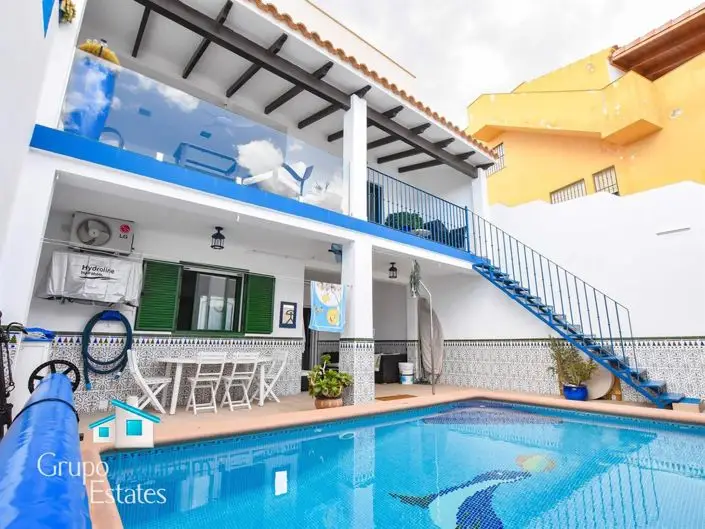 Villa en Venta 3 Dormitorios Vistas al Mar San Juan de los Terreros