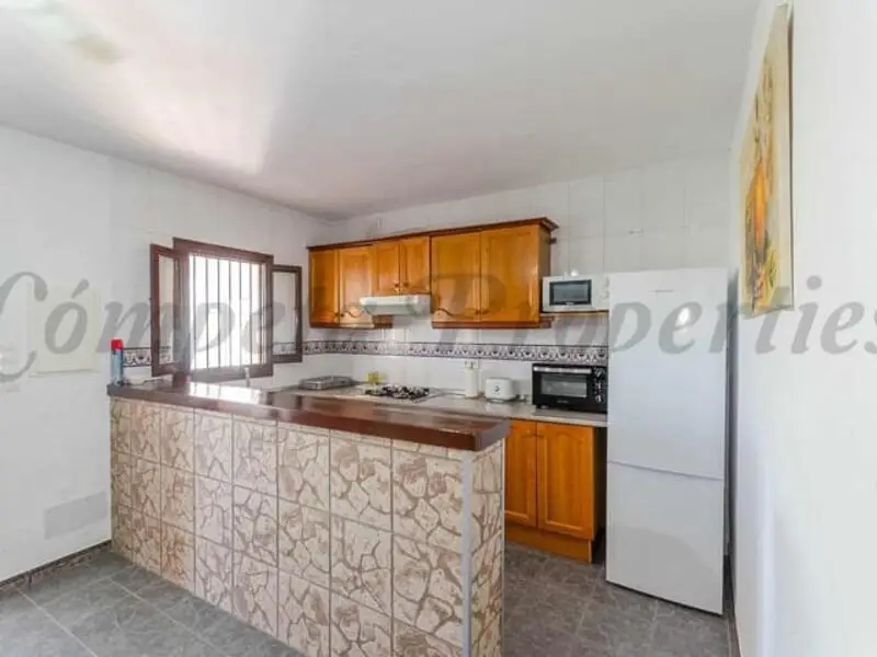 Casa de Campo en Competa Alquiler Largo Plazo