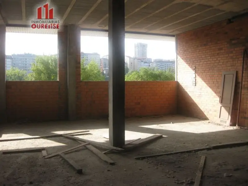 Local Comercial 200m2 Orense  Salida Humos Terraza