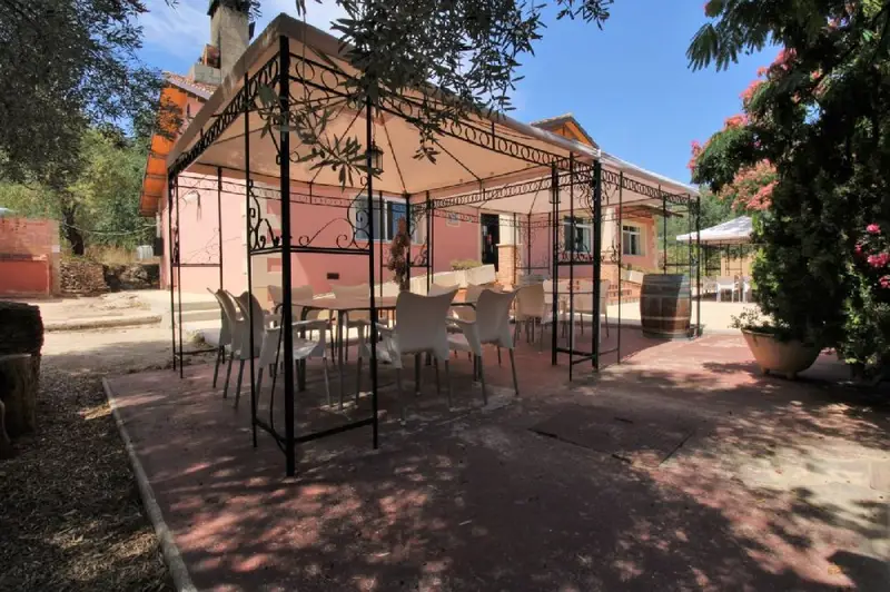 Venta Chalet y Restaurante Rural en Castalla