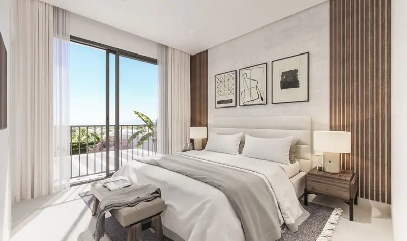 Chalet en venta en Marbella con piscina y jardin privado