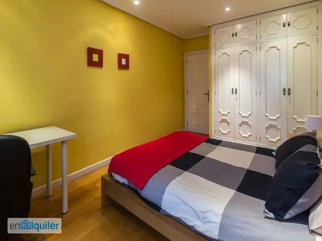 Apartment for students in oviedo