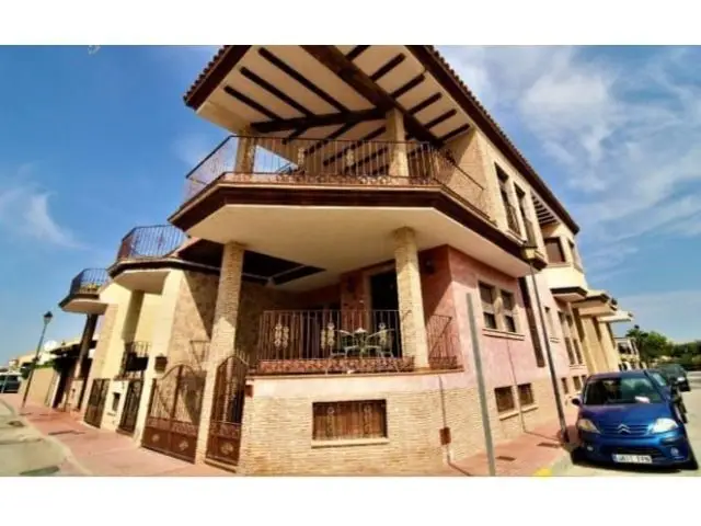 Villa de Lujo en Daya Nueva Alicante