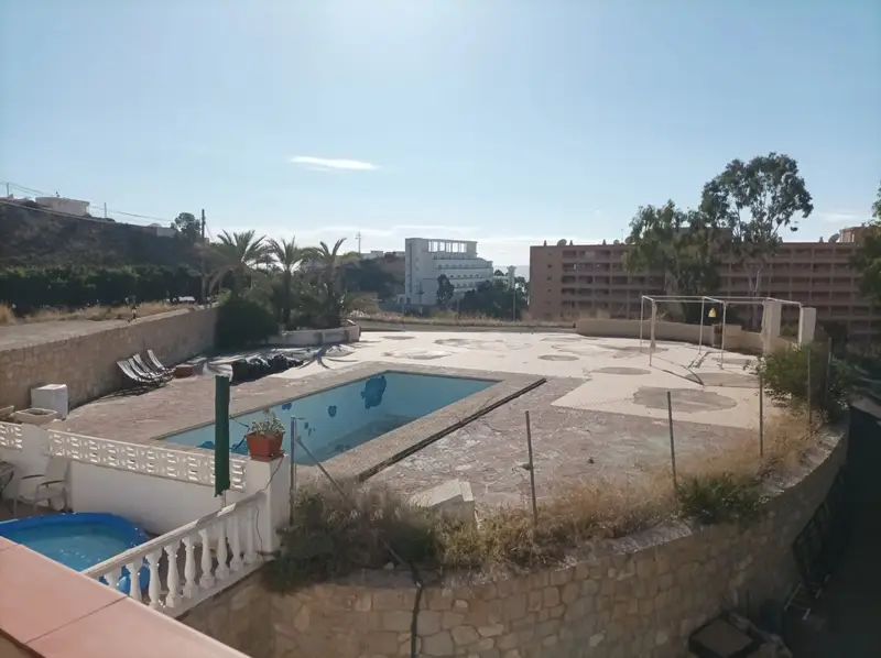 Chalet con Piscina y Terraza en Montiboli Villajoyosa