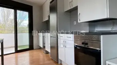 Estudio Luminoso 60m²  Frente a Parque Zona Privilegiada