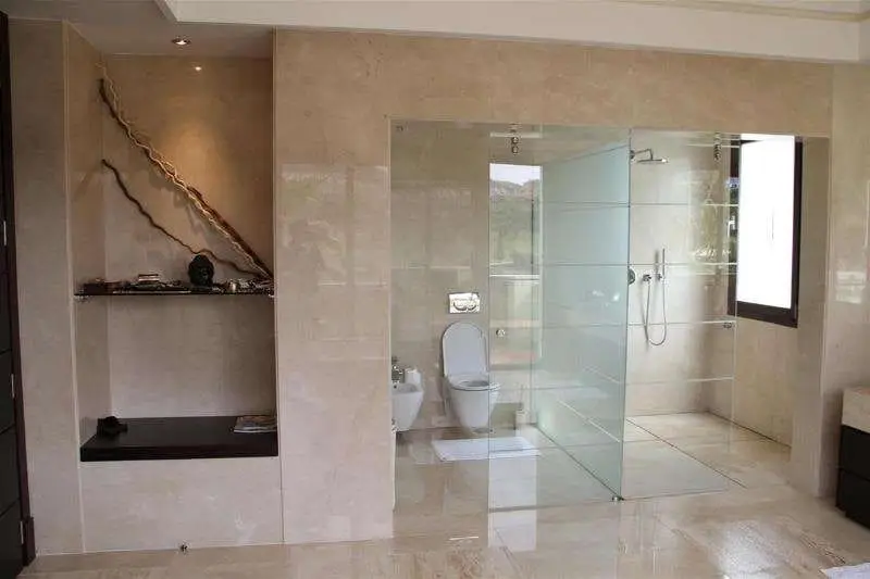 Villa en Venta Benahavis 5 Dormitorios Piscina Privada Vistas al Mar