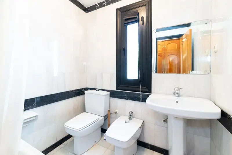 Chalet en venta en El Serrallo Granada