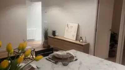 Piso Reformado Cerca Metro Santa Teresa 3 Dormitorios Barakaldo