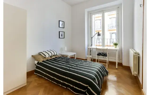 Alquiler Apartamento 7 Dormitorios Madrid Estudiantes