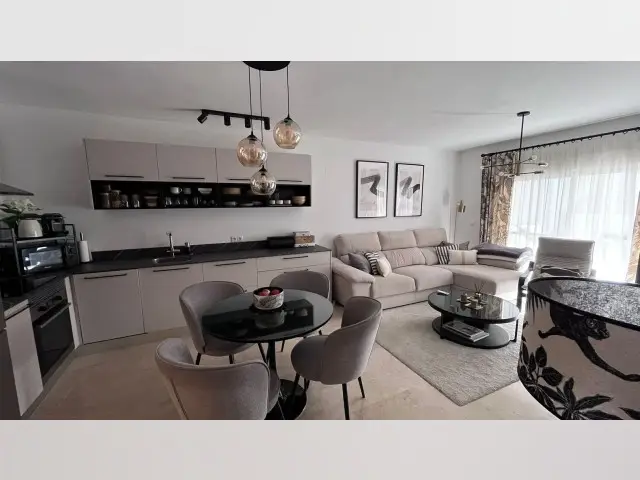 Piso de 2 Dormitorios en venta Costa del Sol, España