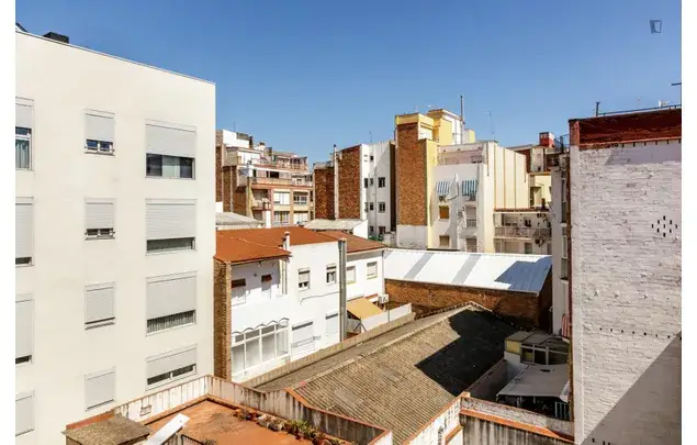 Apartamento 5 Dormitorios Collblanc L Hospitalet