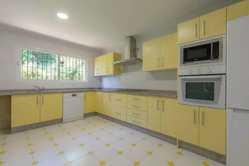 Villa Andaluza con Piscina cerca de la Playa