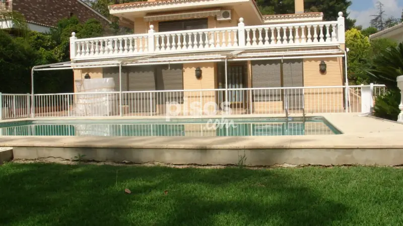 Chalet unifamiliar en venta en Carrer Penyeta Tancat Alte