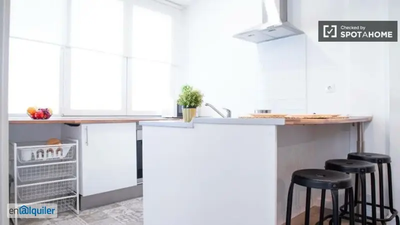 Apartamento 3 Dormitorios Aluche Madrid