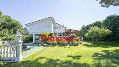 Chalet en venta en Campodón