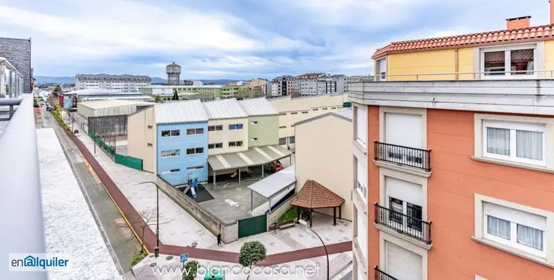 Alquiler Ático 3 Dormitorios Carballo Trastero Ascensor
