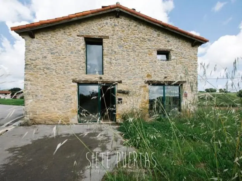 venta Casa rústica en San Miguel de Meruelo, Cantabria (45844980741.519636)- Globaliza