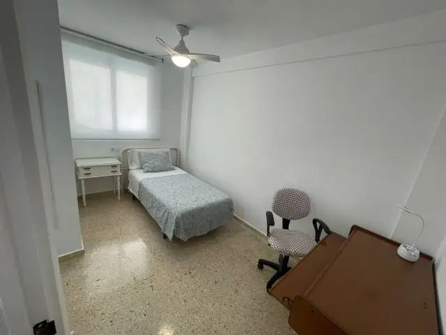 Habitacion Alquiler Murcia Estudiantes Profesionales
