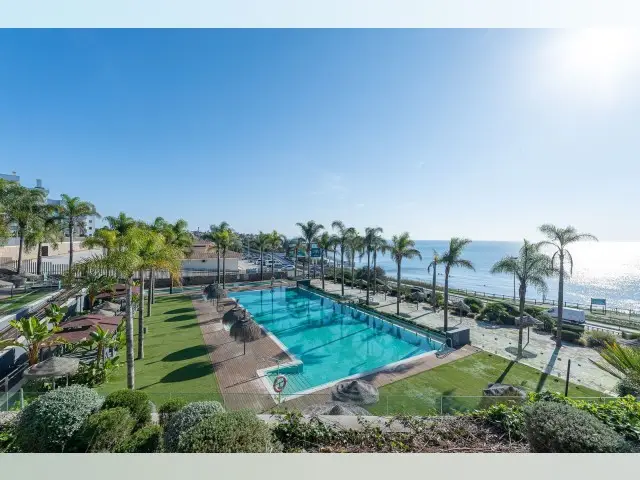 Apartamento 3 Dormitorios El Faro Costa del Sol