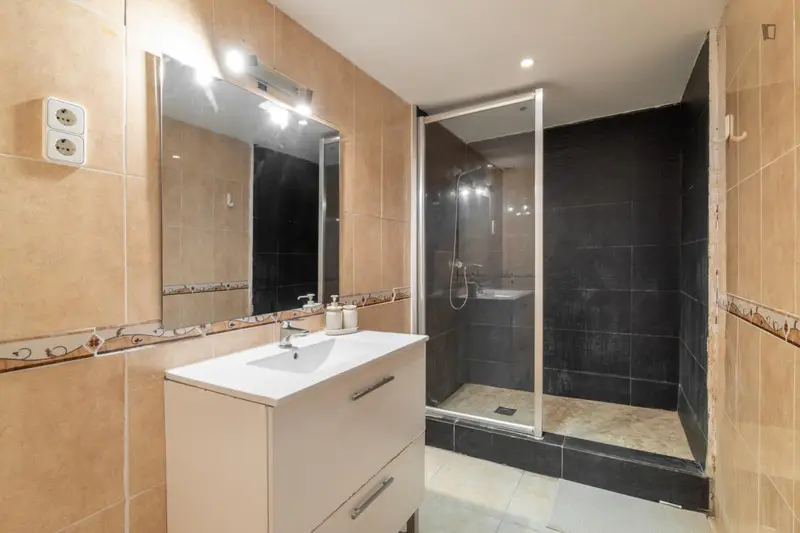Habitacion Doble en Piso Compartido para Estudiantes y Trabajadores