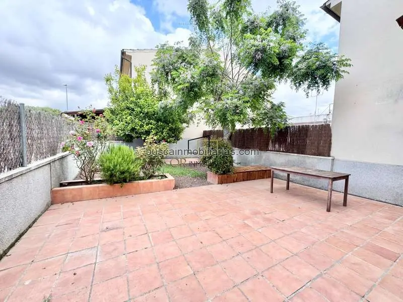Casa en Venta Castellet i la Gornal 4 habitaciones Jardin y Garaje