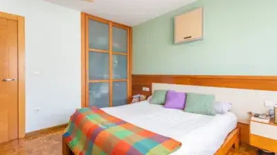 Piso en venta en Calle de Arturo Monzon 7