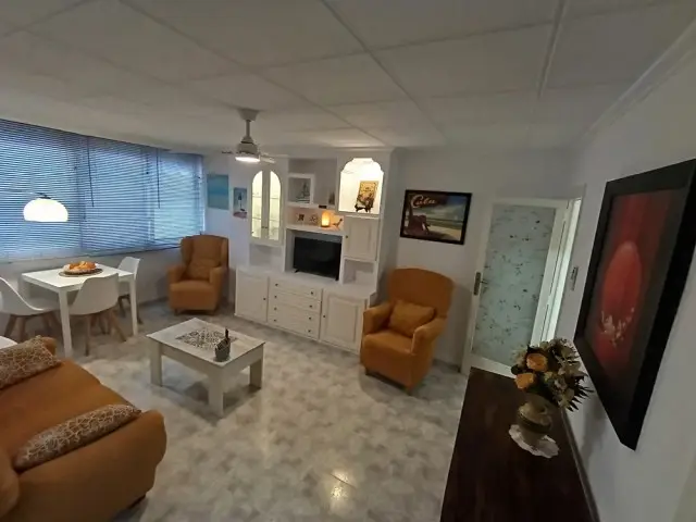 Piso de 2 Dormitorios alquiler Gandía, España
