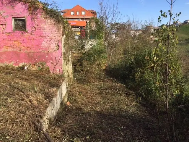 Venta Parcela 4 Habitaciones Valdesoto Pola de Siero