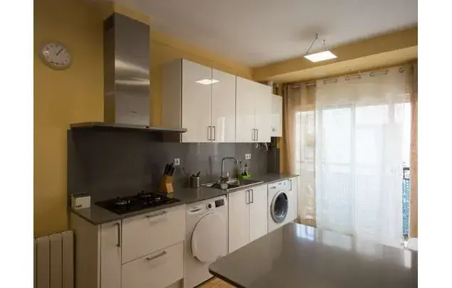 Alquiler Habitacion Barcelona 100m2 Mujeres