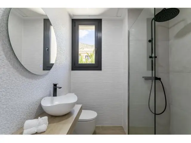 Villa de Lujo en Venta en Sierra Cortina Finestrat