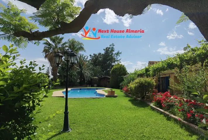 Venta Casa Rural 3 Dormitorios Lorca Murcia Piscina Garajes