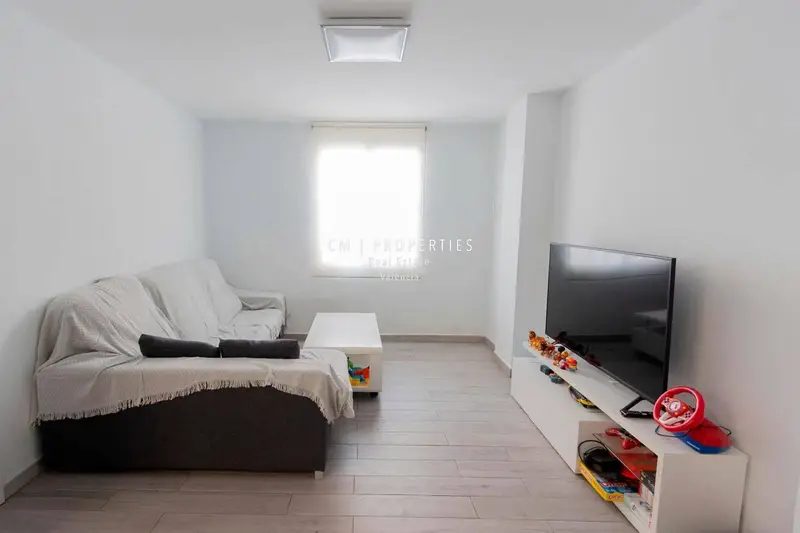 Piso en Venta Nou Moles Valencia 70m2 Terraza 2 Habitaciones