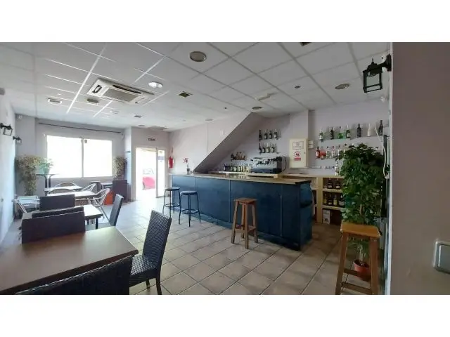 Local en Venta en Carmona  Santa Maria del Aguila El Ejido