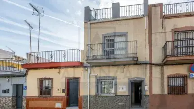 Casa adosada en venta en La Panoleta