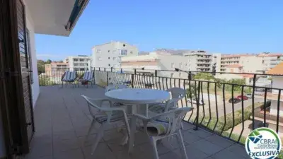 Piso en venta en Calle de Miguel de Cervantes,, 24