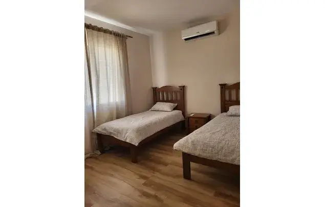 Alquiler Villa Lujo 4 Dormitorios 1300m² Nueva Andalucía