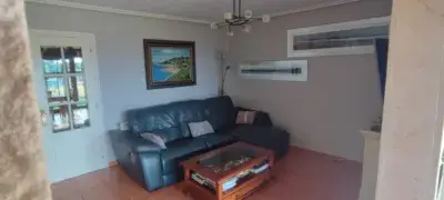 Chalet Pareado en Pontejos con Vistas a la Bahía