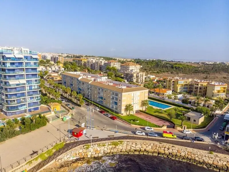 Apartamento en Punta Prima 2 dormitorios cerca de la playa