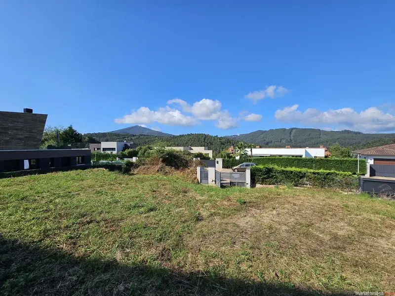 Terreno en Venta Mungia Vizcaya 700m2 Proyecto Casa 300m2