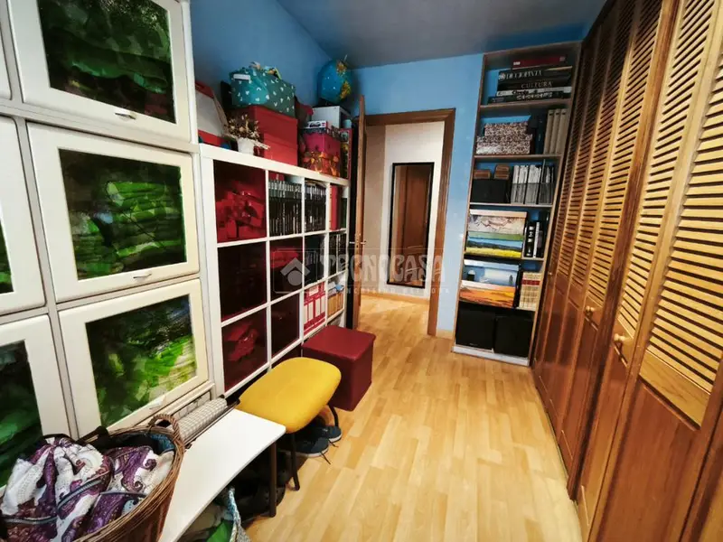 Piso en Venta Calle Jose de Moncasi 5 Dormitorios