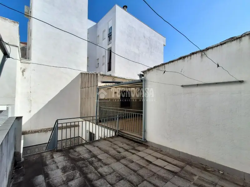 Casa en Venta La Carolina Centro 8 Dormitorios Ideal Familias e Inversores
