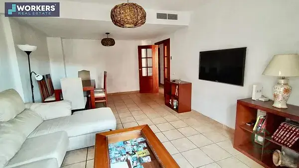 Casa en Urbanizacion Privada con Piscina y Zonas Comunes