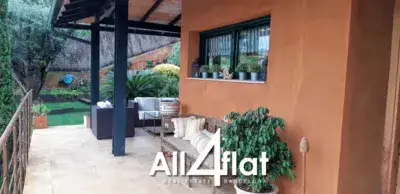 Casa en Alquiler en Cabrils con Piscina Privada y Jardin