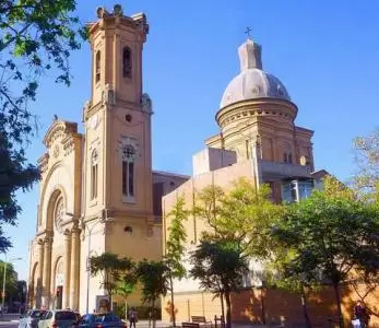 Edificio 5 Entidades Sant Andreu Barcelona