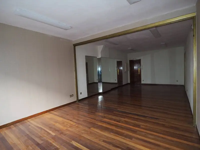 Oficina en Alquiler Bilbao 40m2 Luminosa