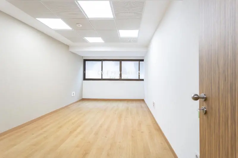 Oficinas en Alquiler Valencia Centro Amuebladas
