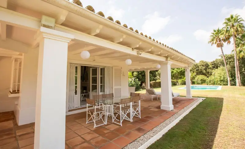 Villa 3 Dormitorios San Roque Club  Gran Terraza Piscina Climatizada
