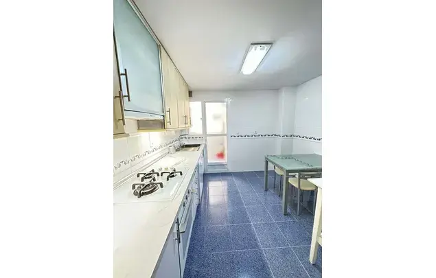 Habitacion 95m2 Almeria Avenida Madrid