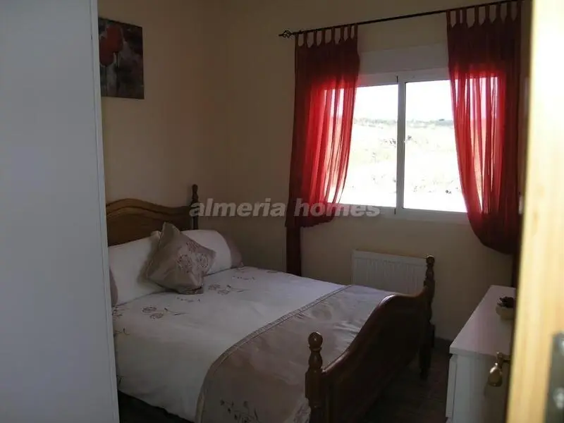 Casa de Pueblo Renovada 2 Dormitorios Oria Almeria