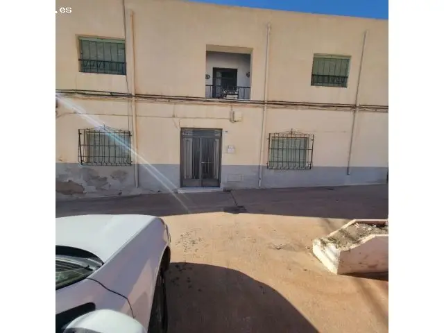 Casa en Dalías para Reformar Cerca de la Playa